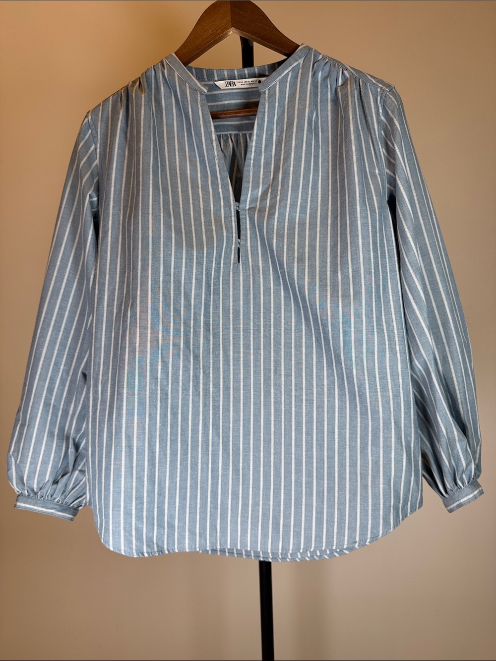 ZARA Striped Popover V-Neck Blouse Balloon Sleeve Cotton Blue White | Size XS